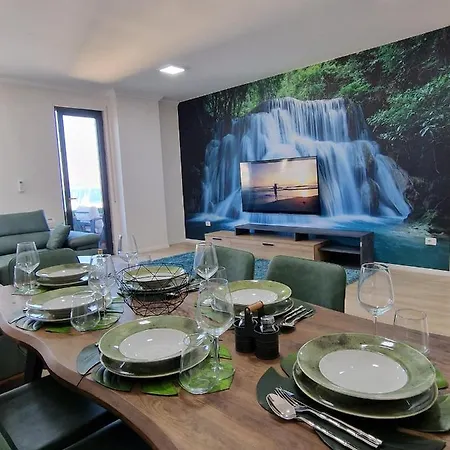 Absolut Vollga * Durrës