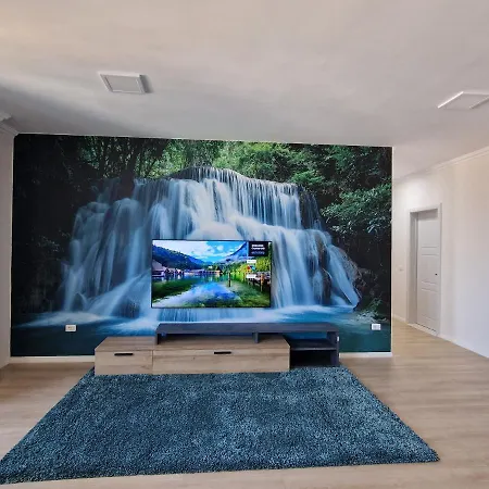 Absolut Vollga 公寓 *